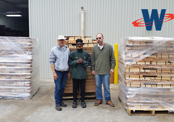 "With Montreal skyline in background.See the rest of the series, "My Montreal":"